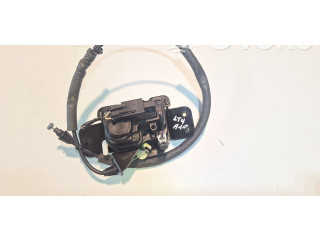 Замок багажника     Jeep Compass  -  года