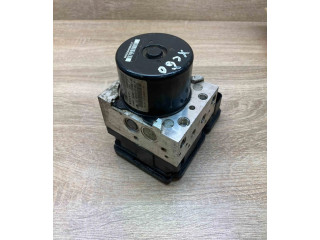 Блок АБС 30681619, P30681619   Volvo  V70  2000 - 2004 года