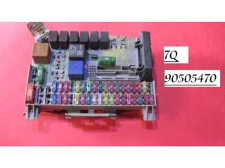 Pojistková skříňka 7Q, 90505470 Opel Vectra B 1998