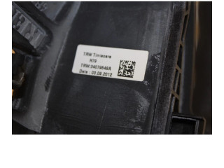 Руль Dacia Sandero - года 34079548A