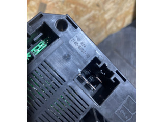 Блок предохранителей BX2314B476AA, 7370030730 Jaguar XF X250