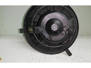 Вентилятор печки       Volkswagen Caddy