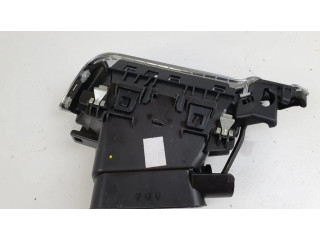 Боковая воздушная решётка