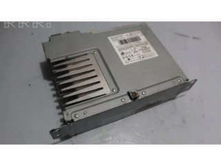 Радио/ проигрыватель CD/DVD / навигация