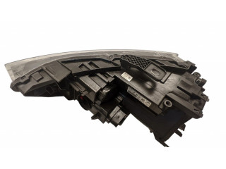 Передняя фара