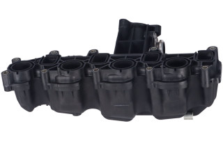 Топливная рампа 03L129711AL Volkswagen Golf VI