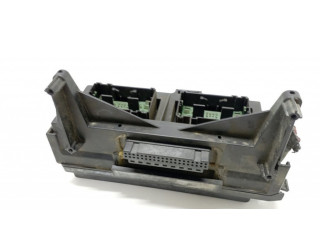 Блок предохранителей 04692087AB, 0001106200 Jeep Grand Cherokee (WK)