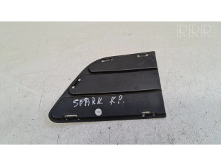 Нижняя решётка (из трех частей) Chevrolet Spark  96687211      