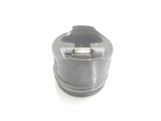 Píst A6460300517, 1141CB Mercedes-Benz C W204 pro naftový motor 2.1