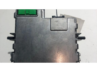 Tālruņa vadības bloks