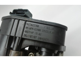 Всасывающий коллектор 9673063980 Peugeot 2008 I