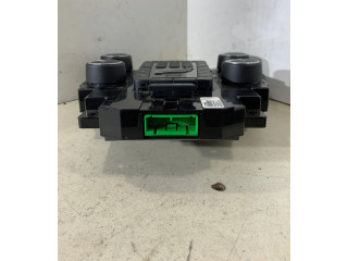 Блок управления климат-контролем 31398642   Volvo V60