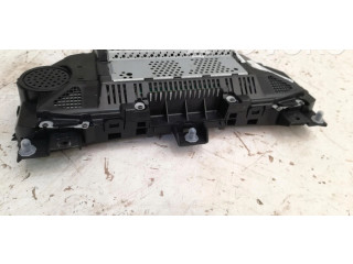 Přístrojová deska Volkswagen Touareg II 2017 7P6920980A, 7P6920980A