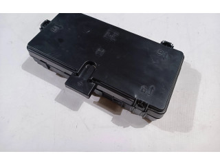 Блок предохранителей  L1MT-14D088-MF   Ford Explorer VI    