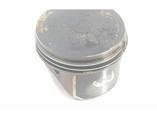 Píst 06B107065N Audi TT Mk1 pro benzínový motor 1.8