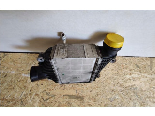 Интеркулер GX736K775AD Land Rover Range Rover Velar