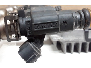 Vstřikovač 079133551B, 0280156180   Audi A8 S8 D3 4E  pro benzínový motor 4.2 BFM 