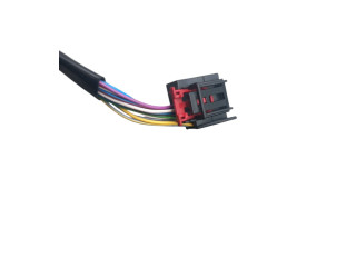 Зеркало электрическое Volkswagen Golf Plus 2005 - 2013 года