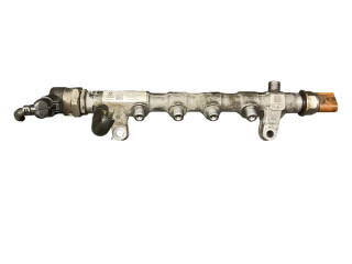 Топливная рампа 03L130089P, 110651127 Volkswagen Golf VI для двигателя Cay