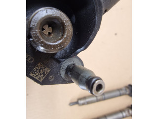 Vstřikovač 059130277, 059130277CC Audi A8 S8 D4 4H