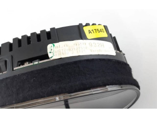 Спидометр (приборный щиток) 8L0920932H, 8L0920932 Audi A3 S3 8L