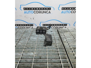 Блок предохранителей Citroen C-Crosser