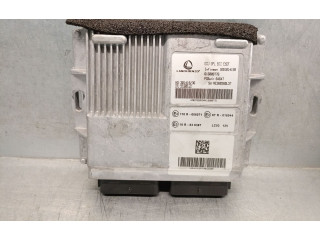 Блок управления двигателя 169101415R Dacia Sandero III