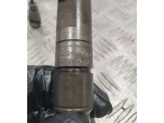 Форсунка 046130202F    Audi A6 S6 C4 4A   