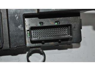 Pojistková skříňka 919544D451 KIA Carnival 2005