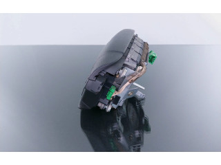 Подушка безопасности водителя 243540650507, 30642018   Volvo V70