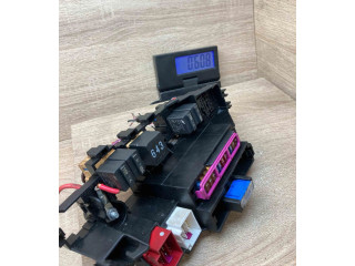 Блок предохранителей  8K2937503   Audi A5 8T 8F    