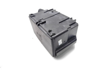 Блок предохранителей KU5T-14A003-GA Ford Transit Custom