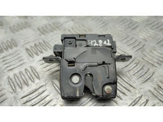 Замок задней крышки