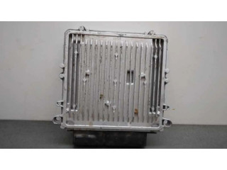 Блок управления двигателя P05187330AA, 0281013646   Jeep Commander