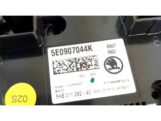 Блок управления климат-контролем 5E0907044K, 5HB01128240   Skoda Octavia Mk3 (5E)