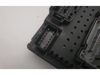 Блок предохранителей 8676391, 12217799   Volvo XC90    