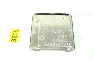 Блок управления двигателем Блок управления 05L907309AA   Skoda Octavia Mk4