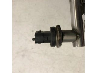 Vstřikovací lišta Mazda 3 III pro benzínový motor 2.0