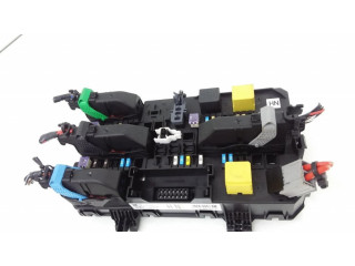 Pojistková skříňka 13220829 Opel Zafira B 2008