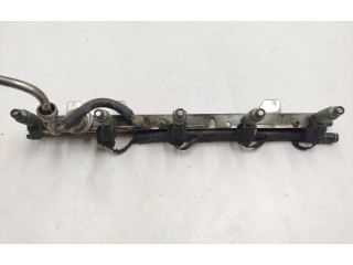 Топливная рампа 0485146, 9202710 Volvo S60