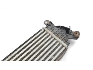 Интеркулер Mazda 3 II 2.2