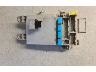 Pojistková skříňka 8198050030, 0665004650 Toyota Land Cruiser (J120) 2004