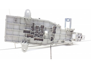 Блок предохранителей 3820ASN7G105 Rover 600