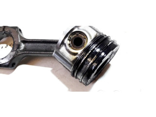  Поршень с шатуном    Alfa Romeo 156 для дизельного двигателя 2.4