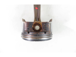 Поршень с шатуном    Peugeot 407