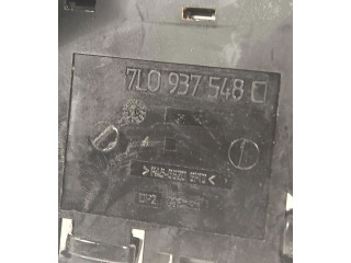 Pojistková skříňka 7L0937548C Audi Q7 4L 2008