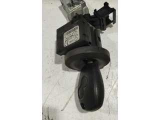 Комплект блоков управления 8200911560, 8200911560 Renault Clio III