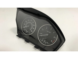 Přístrojová deska BMW X1 F48 F49 2016 9295445