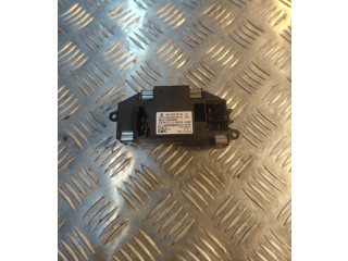 Вентилятор печки    8K0820521B   Audi A5 8T 8F