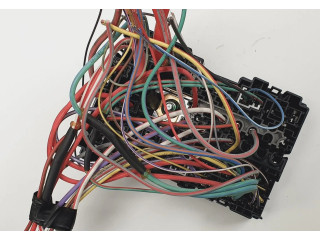 Блок предохранителей 8X2T-14A067-AC Jaguar XF X250